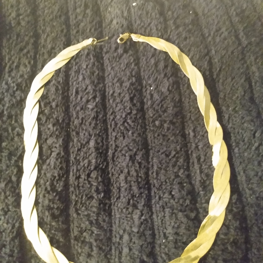 Necklace - Picture 7 of 7